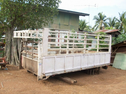 ขายกระบะพร้อมคอกสวย  nkr