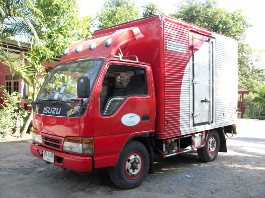 ,มาอีกแล้วครับ 4ล้อ ไม่ติดเวลา เครื่อง 4HF1  120แรงม้าครับ