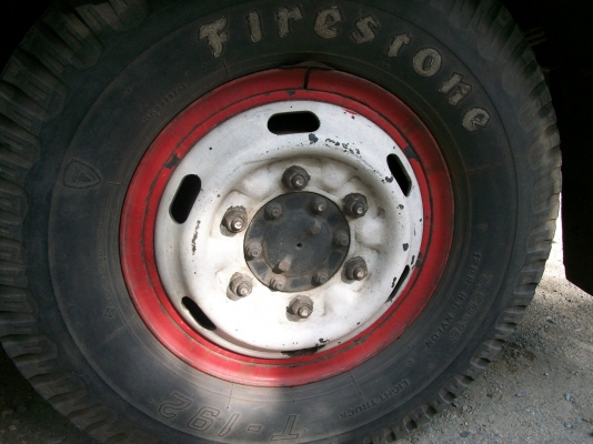 ,มาอีกแล้วครับ 4ล้อ ไม่ติดเวลา เครื่อง 4HF1  120แรงม้าครับ