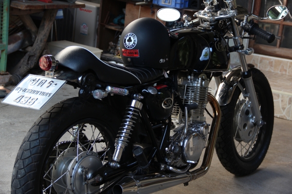 ขาย yamaha sr400  คาเฟ่ + แลก sr Bobber