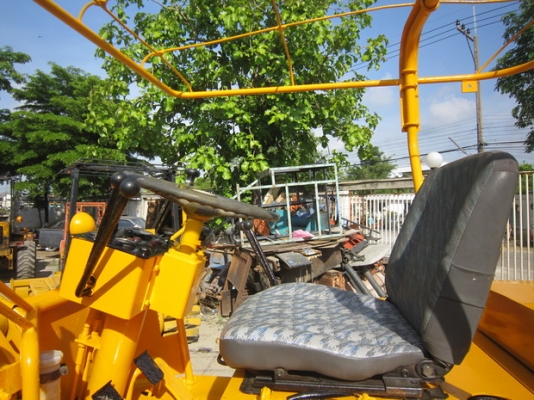 ขาย รถตักล้อยาง TCM รุ่น STD10 มือสองญี่ปุ่น