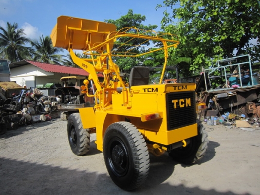 ขาย รถตักล้อยาง TCM รุ่น STD10 มือสองญี่ปุ่น