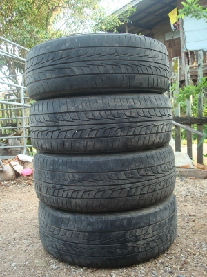 ขายแม็กฮอนด้าขอบ 15 กว้าง 6 ออฟ 45 พร้อมยาง 5500 บาท