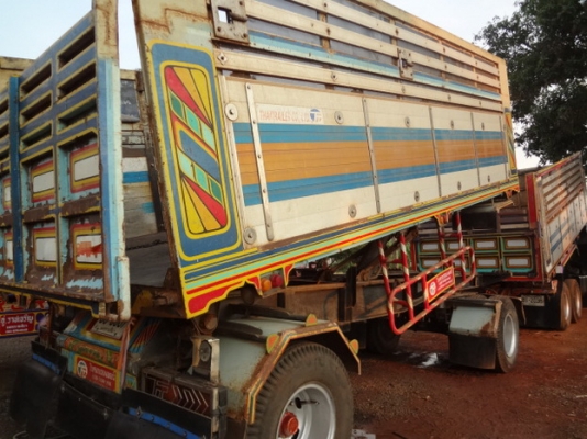 ***ขายแล้วครับขอบคุณ Truck2hand ขาย 10ล้อ2เพลาดั๊ม(แม่เดี่ยว) ISUZU DECA 270 EUROll (ยูโรทู) ปี48 เครื่องเิดิมๆ 270 แรงแห้งดี ไม่เยิ้ม แรงดี  ช่วงล่างดี คัสซีสวย ไม่บวมไม่ดาม กระบะดั๊มมิเนียมสวย ไม่หักไม่ผุ พื้นดี ยางดี10เส้น หัวบาง ภายในสวย คอนโซลครบ เบา