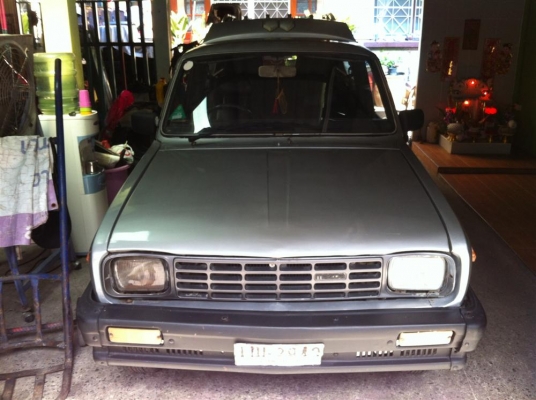 ขาย มาสด้า เเฟมิเลีย