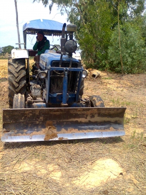 ขายรถไถนานัั้งขับ6600