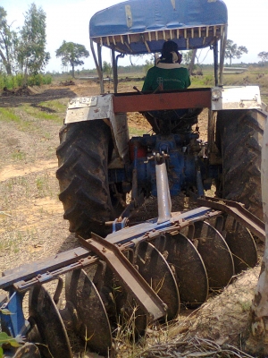 ขายรถไถนานัั้งขับ6600