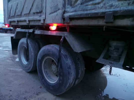 ISUZU FXZ270 18 ล้อ ดั้ม จัดไฟแนนซ์ บ. ราชธานีลิสซิ่งได้ 1,800,000 บาทค่ะ ISUZU FXZ270 18 ล้อ ดั้ม จัดไฟแนนซ์ บ. ราชธานีลิสซิ่งได้ 1,800,000 บาทค่ะ