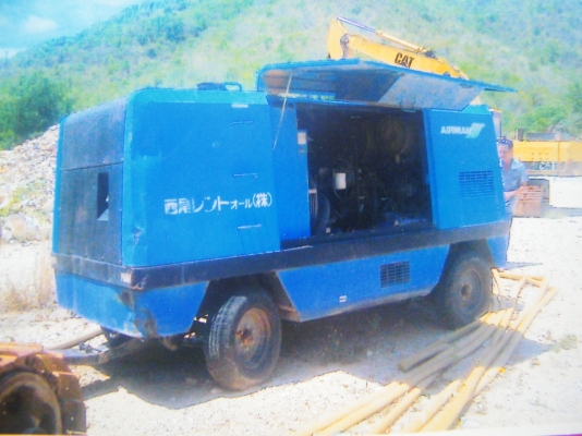 แอร์แทรคหัวเจาะฟูรู 200 พร้อมเครื่องลมแอร์แมน PDS 665S แอร์แทรคหัวเจาะฟูรู 200 พร้อมเครื่องลมแอร์แมน PDS 665S