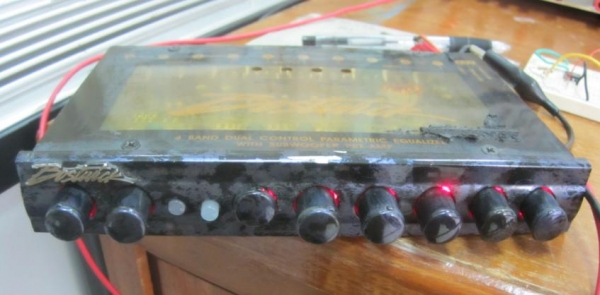 มีคลิปให้ดู!! ปรีแอมป์ ยี่ห้อดัง "bostwick" 4 band (แยก sub) ปุ่มปรับเก็บได้