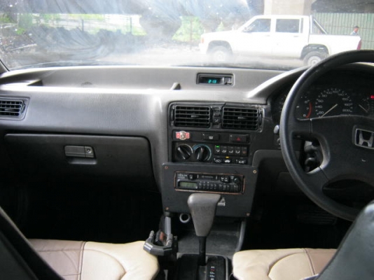 ตาเพชร49000 ขับดีติดLPG ตาเพชร49000 ขับดีติดLPG