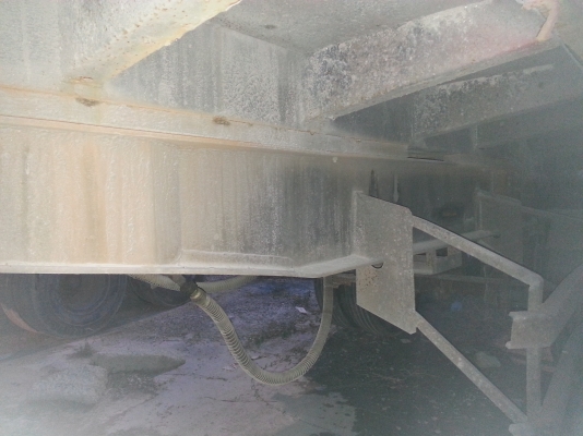 หางดั้ม SMM  สองเพลา ปี 2547  ทำสีใหม่ กระบะไม่ผุ