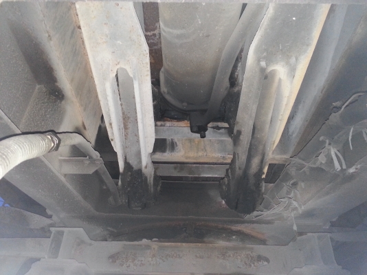 หางดั้ม SMM  สองเพลา ปี 2547  ทำสีใหม่ กระบะไม่ผุ