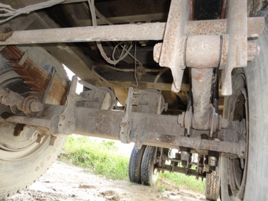 หางดั้ม SMM  สองเพลา ปี 2547  ทำสีใหม่ กระบะไม่ผุ