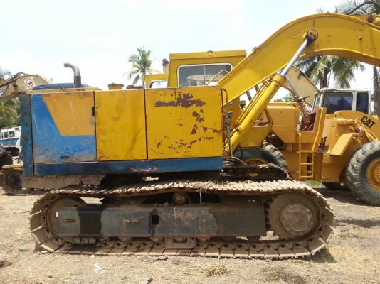 ขายแบ็คโฮ Komatsu 120-2 ตามสภาพ มาดูรถได้ที่ ลาดหลุมแก้ว ปทุมธานี