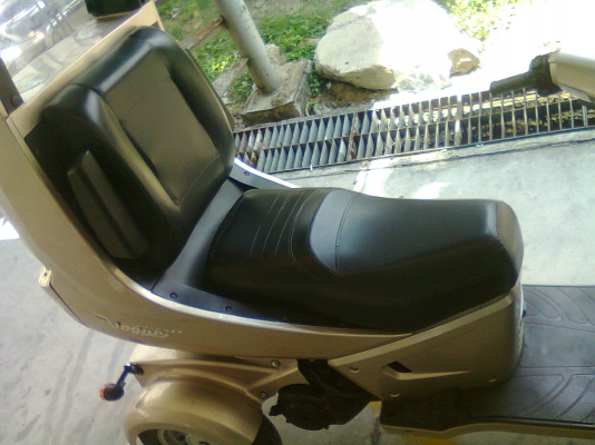 ขายมอเตอร์ไซด์ สกูสเตอร์ยักษ์ 3ล้อ 150cc มีหลังคา..ต่อรองได้ ต.ต่อมาเลย แรงๆๆหนักๆๆ