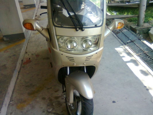 ขายมอเตอร์ไซด์ สกูสเตอร์ยักษ์ 3ล้อ 150cc มีหลังคา..ต่อรองได้ ต.ต่อมาเลย แรงๆๆหนักๆๆ