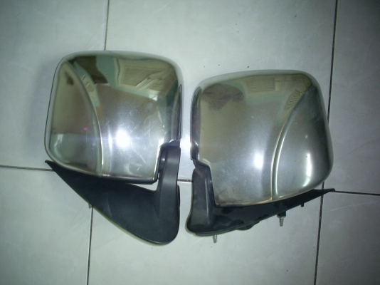 กระจกมองข้าง