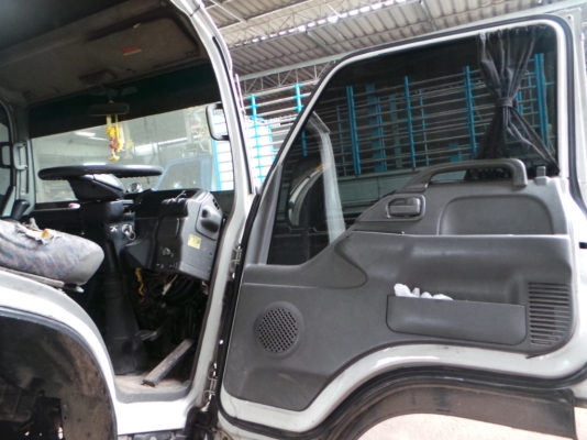 รถบรรทุกตูู้ห้องเย็น สี่ล้อ ยี่ห้ออีซูซุ หัวเปลี่ยน เครื่องเปลี่ยน พี่ตุ้ย สินเจริญ จ.สระบุรี จองแล้วจ๊ะ รถบรรทุกตูู้ห้องเย็น สี่ล้อ ยี่ห้ออีซูซุ หัวเปลี่ยน เครื่องเปลี่ยน พี่ตุ้ย สินเจริญ จ.สระบุรี จองแล้วจ๊ะ