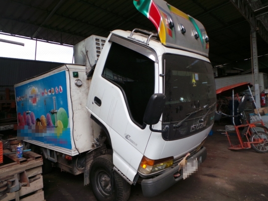 รถบรรทุกตูู้ห้องเย็น  สี่ล้อ  ยี่ห้ออีซูซุ  หัวเปลี่ยน  เครื่องเปลี่ยน พี่ตุ้ย  สินเจริญ จ.สระบุรี จองแล้วจ๊ะ