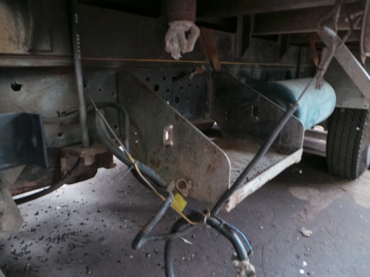 รถบรรทุกตูู้ห้องเย็น สี่ล้อ ยี่ห้ออีซูซุ หัวเปลี่ยน เครื่องเปลี่ยน พี่ตุ้ย สินเจริญ จ.สระบุรี จองแล้วจ๊ะ รถบรรทุกตูู้ห้องเย็น สี่ล้อ ยี่ห้ออีซูซุ หัวเปลี่ยน เครื่องเปลี่ยน พี่ตุ้ย สินเจริญ จ.สระบุรี จองแล้วจ๊ะ