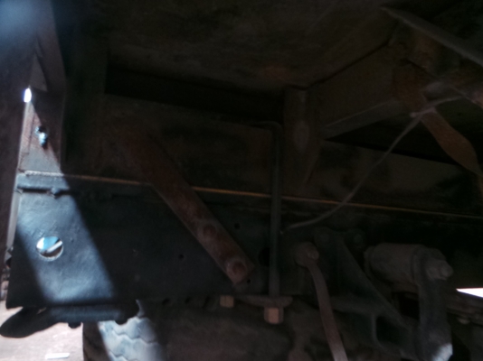 รถบรรทุกตูู้ห้องเย็น สี่ล้อ ยี่ห้ออีซูซุ หัวเปลี่ยน เครื่องเปลี่ยน พี่ตุ้ย สินเจริญ จ.สระบุรี จองแล้วจ๊ะ รถบรรทุกตูู้ห้องเย็น สี่ล้อ ยี่ห้ออีซูซุ หัวเปลี่ยน เครื่องเปลี่ยน พี่ตุ้ย สินเจริญ จ.สระบุรี จองแล้วจ๊ะ