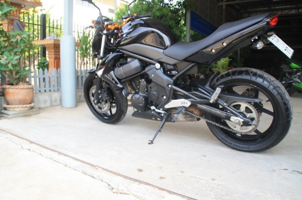 ขาย ER 6 N ปี2010 สภาพสวย ออกศูนย์ ทะเบียนโอน 179000