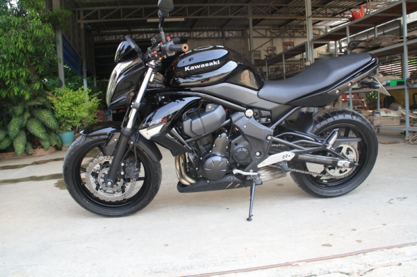 ขาย ER 6 N ปี2010 สภาพสวย ออกศูนย์ ทะเบียนโอน 179000