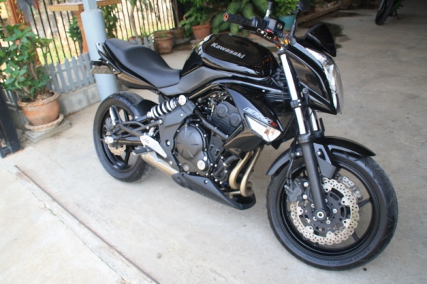 ขาย ER 6 N ปี2010 สภาพสวย ออกศูนย์ ทะเบียนโอน 179000