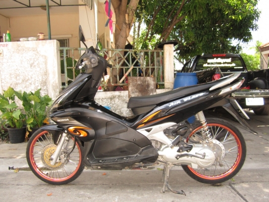 ยังไงก็ขาย air blade ปี49เครื่องเดิมๆ ชุดโอนครบ