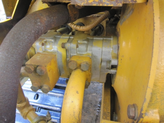 ขาย รถขุดเล็ก KOMATSU รุ่น PC20-5- แทร็กเหล็ก มือสองญี่ปุ่น