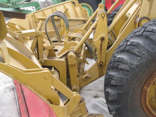 920-75J-06094รถตักล้อยางรถจอด(CSนวนคร)แล้วครับ