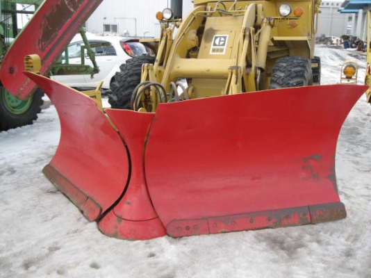 920-75J-06094รถตักล้อยางรถจอด(CSนวนคร)แล้วครับ