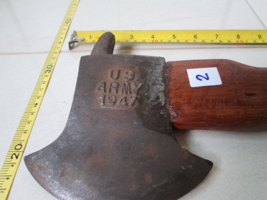 ขายขวาน 2เล่มครับ ขายขวาน 2เล่มครับ