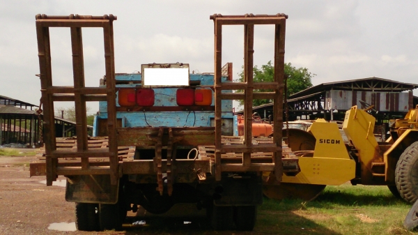 ขายสิบล้อหน้ายาวอีซูซุ เทรลเลอร์ท้ายไฮโดรลิคเครื่อง 6BD1-160 แรงม้าสองเพลา เฟืองท้ายอีซูซุ JCM แชสซีสสวยมาก เครื่องดีทะเบียนเต็มพร้อมโอน