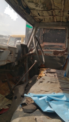 ขายรถน้ำอีซูซุหกล้อ ไม่มีทะเบียน เครื่อง DA120 เฟืองท้ายอีซูซุ