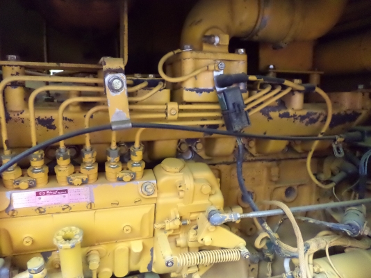 WA100-1-31196รถตักล้อยางตอนนี้รถจอดที่(CSนวนคร)ครับ