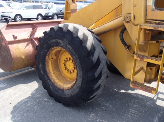 510-17290รถตักล้อยางจากญี่ปุ่นตอนนี้รถจอดที่(CSนวนคร)ครับ