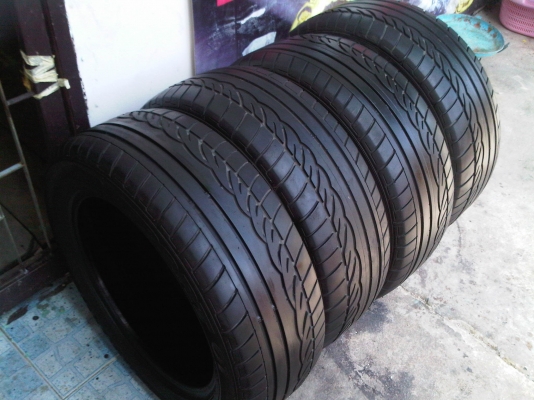 ยางดันรอป205 55 16 ปี11สวยมากถูกๆ