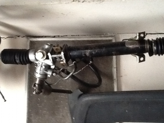 แร็คพวงมาลัย. Mazda323  xg. Sedan.