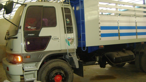 ต้องการขายรถสิบล้อดั็มพ์2เพลา