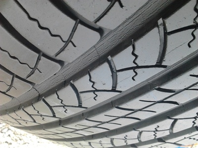 ขายยาง225/65/17 ปี 10 MICHERLIN LATITUDE 1 ชุด ขายยาง225/65/17 ปี 10 MICHERLIN LATITUDE 1 ชุด