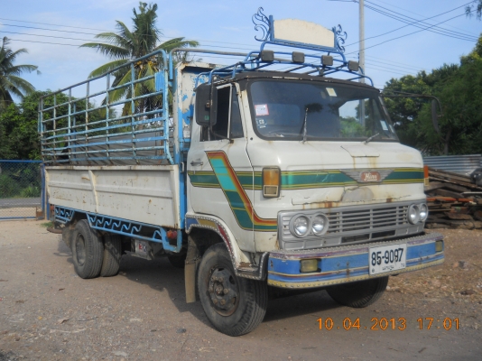 ขาย6ล้อHINO KM500 เครื่องWO4D 117แรงม้าสภาพพร้อมใช้งาน