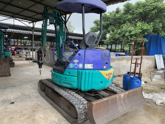 Komatsu pc30mr-1(บูมพิเศษด้วย)ติดหัวเจาะปูน+บุ๊งกี้ ฟรี ยังไม่เคยใช้ในไทย ชั่วโมง 3,000 สนใจโทร 086-1602189
