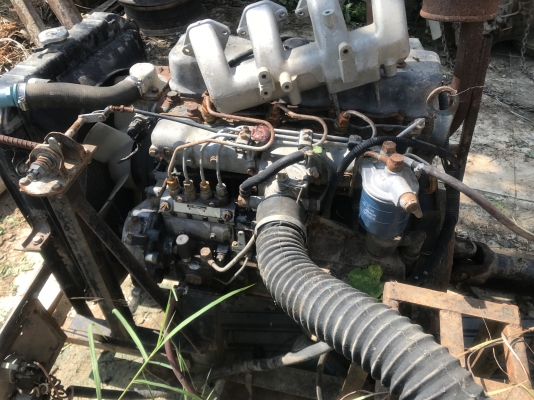 เครื่องสูบน้ำหน้า8นิ้ว เครื่องยนต์นิสสัน ขาย12000 ติดต่อ0813467572