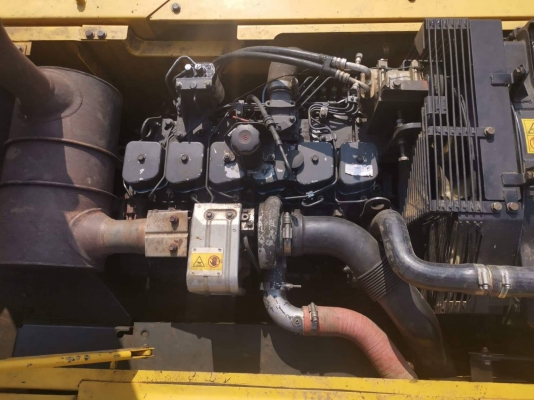 ขาย KOMATSU 200-7 ทำงาน 15,XXX ชม  รถพร้อมใช้