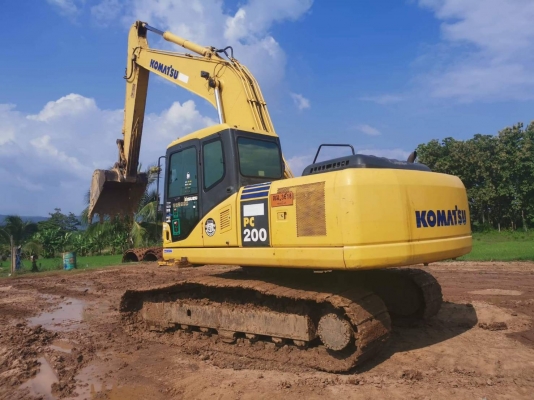 ขาย KOMATSU 200-7 ทำงาน 15,XXX ชม  รถพร้อมใช้