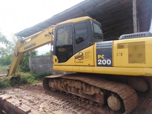 ขาย KOMATSU 200-7 ทำงาน 15,XXX ชม  รถพร้อมใช้