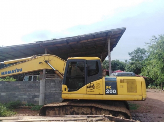ขาย KOMATSU 200-7 ทำงาน 15,XXX ชม  รถพร้อมใช้