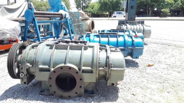 รูทโบลเวอร์อัดอากาศญี่ปุ่น UNOZAWA-GUMI JAPAN ขนาดใหญ่ ท่อ 8&rdquo; ใช้กับมอเตอร์ 75-100 HP